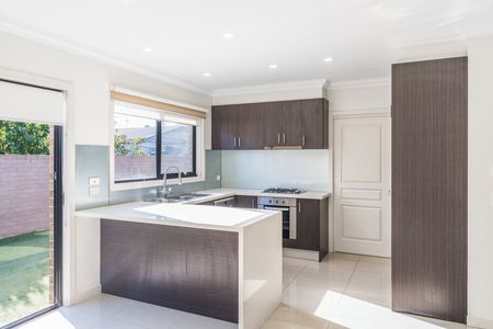 Modern Comfort and Convenience in Norlane! - Photo 4