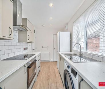 2 bedroom flat to rent - Photo 6