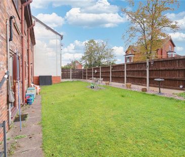 1 bedroom flat to rent - Photo 6