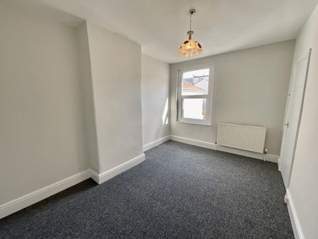 Friezewood Road, Bristol - Photo 5