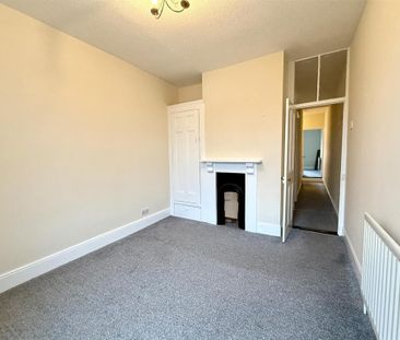 3 bedroom house to rent - Photo 2
