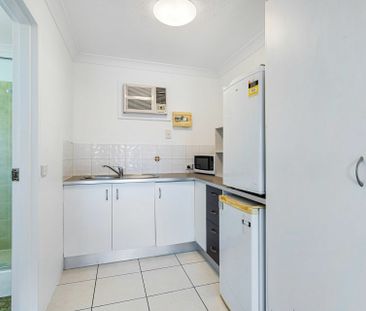 Furnished Studio close to everything with Pool - Photo 2
