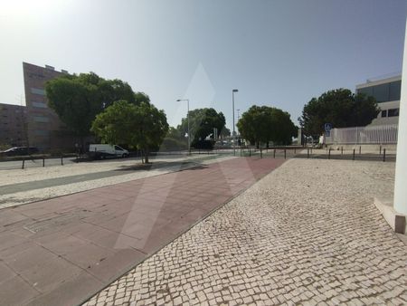 Apartamento T2 em Lisboa - Photo 4