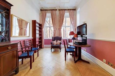 Collingham Gardens, Earls Court, SW5 - Photo 2