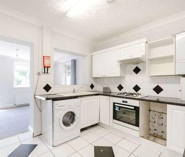 Tolworth Park Road, Surbiton, KT6 - Photo 5