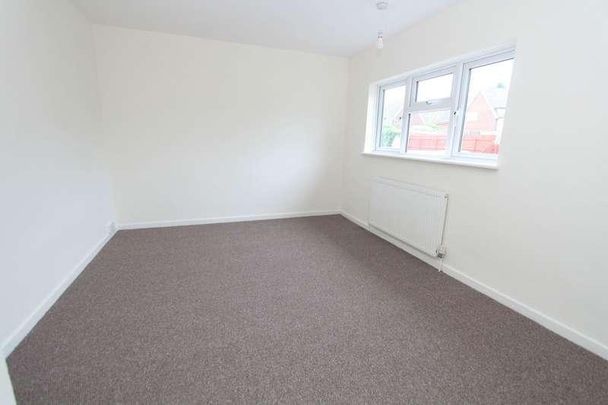 Middlepark Road, Russells Hall, Dudley, DY1 - Photo 1