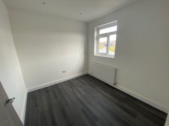 Richards Street - Photo 1