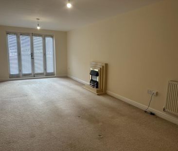 1 bedroom ground floor flat to rent - Photo 2