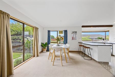 4 Sunbeam Place, Halswell, Christchurch - Photo 4