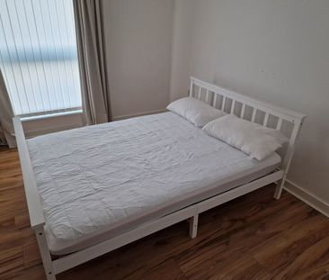 2 Bed Flat, Haughview Terrace, G5 - Photo 5