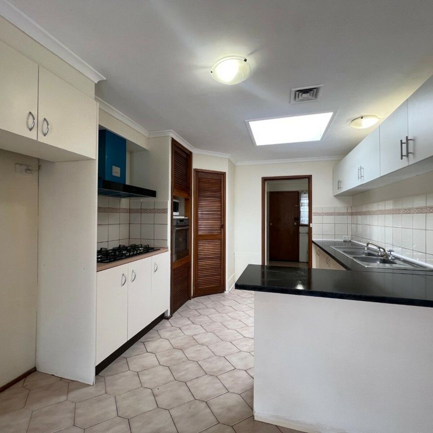 Updated 3BR Villa Unit With Street Frontage - Photo 1