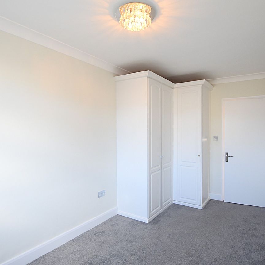 Walsingham, London, NW8 - Photo 1