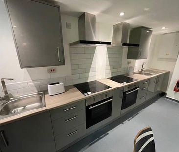 1 bedroom house of multiple occupation to rent - Photo 6