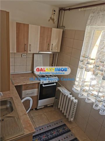 Oltenitei Strada Govora inchiriere garsoniera Etaj 1, decomandata 42mp - Fotografie 4