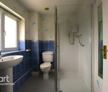 3 bedroom detached house to rent - Photo 4