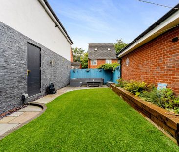 2 bedroom detached house to rent - Photo 4