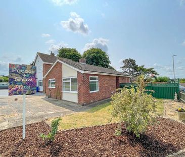 Norfolk Avenue, Newmarket, Suffolk, CB8 - Photo 1