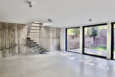 Châtelain : Magnifique arrière-maison avec jardin - Foto 4