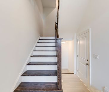 For Lease - 94 Ayaan Lane, Oakville, Ontario - Photo 6