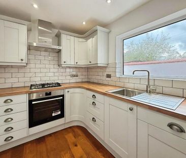 2 bedroom terraced house to rent - Photo 1