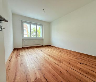 Sanierte 3.5 Zimmer Wohnung an urbaner Lage - Foto 2