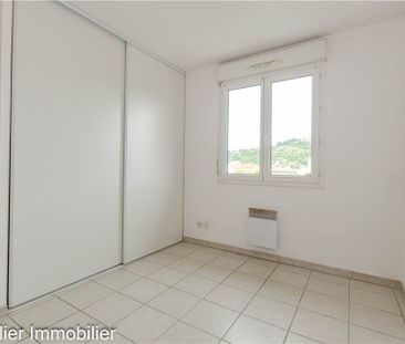 Location Appartement 3 pièces 54m² ST MARCELLIN 38160 - Photo 3