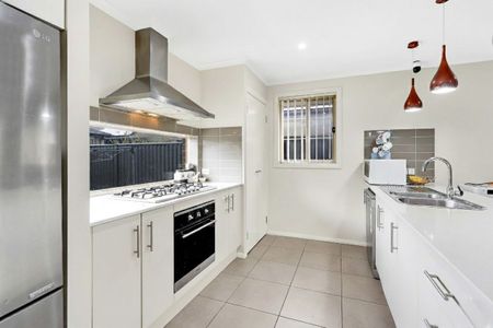 Charming Family Home in Ropes Crossing - Photo 5