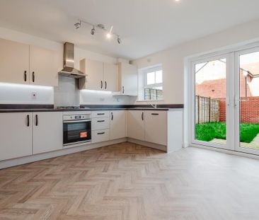 4 bedroom semi-detached house to rent - Photo 5