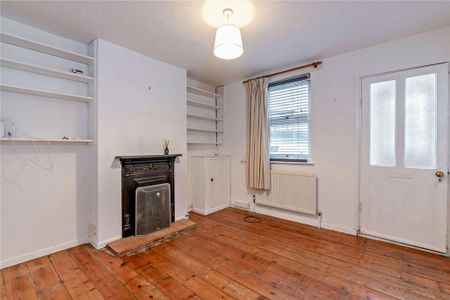 2 bedroom terraced house to rent - Photo 3