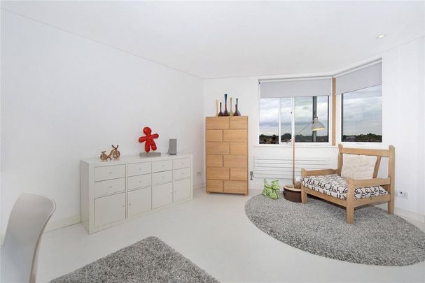 3 bedroom apartment to rent - Photo 1