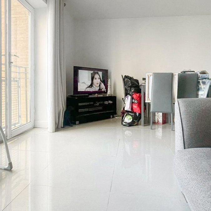 2 bedroom property to rent - Photo 1