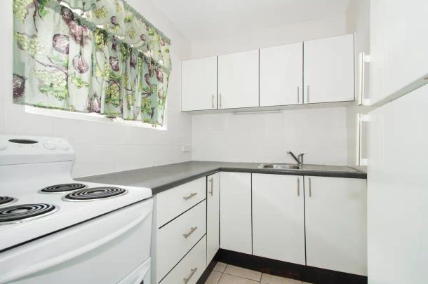 1/21 Pioneer Street, Toowong QLD 4066 - Photo 1