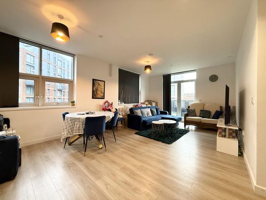 2 bedroom apartment to rent - Photo 1