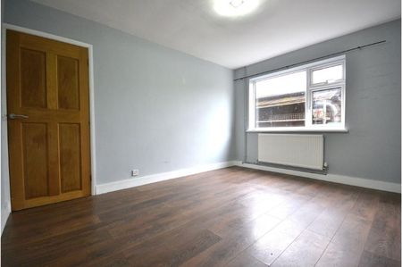 Field End Close, Gaywood, King’s Lynn - Photo 4