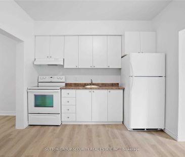 For Lease - 289 Blackthorn Avenue, Toronto, Ontario - Photo 3