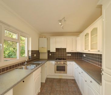 2 bedroom bungalow to rent - Photo 3