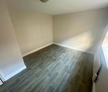 Studio Flat, Waters Road, SE6 - Photo 3