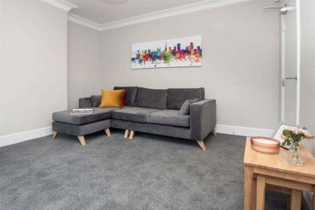 Downend Road, Kingswood - Photo 4