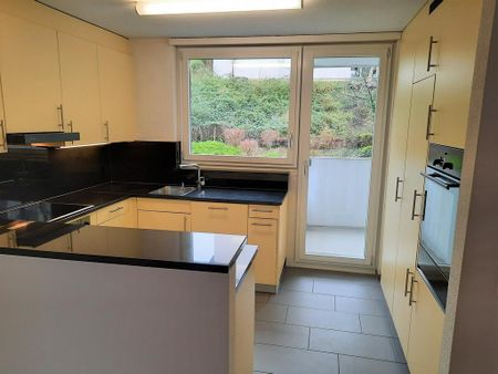 Tolle Wohnung an ruhiger Lage im Quartier Höngg - Foto 2