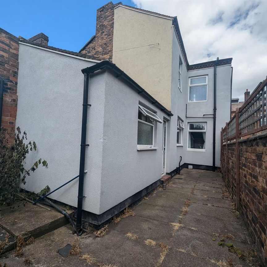 1 Beds - Property - - Photo 1