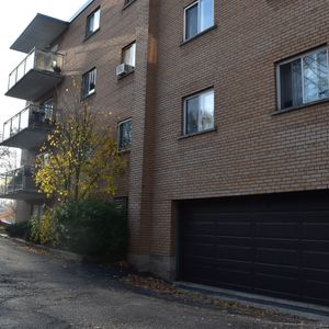 367 St. Paul - Photo 2