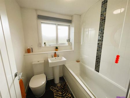 1 bedroom end of terrace house to rent - Photo 5