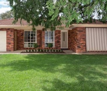 29 Grevillea Crescent, Lake Albert, NSW - Photo 4