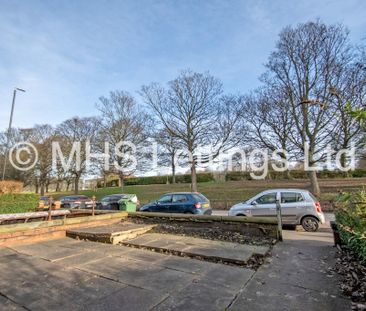 1 Bedroom Shared Flat for rent in Hyde Park Road - Photo 2