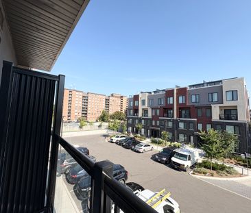 For Lease - 3401 Ridgeway Drive Unit# 307, Mississauga, Ontario - Photo 6