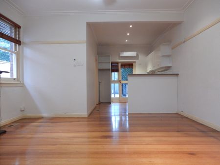 132 Ascot Vale Rd Flemington VIC 3031 - Photo 3