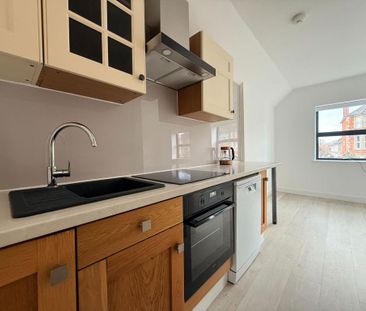 2 bedroom flat to rent - Photo 6