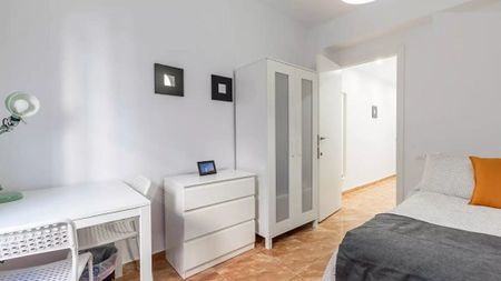 Carrer Justo Vilar, Valencia, Valencian Community 46011 - Photo 5