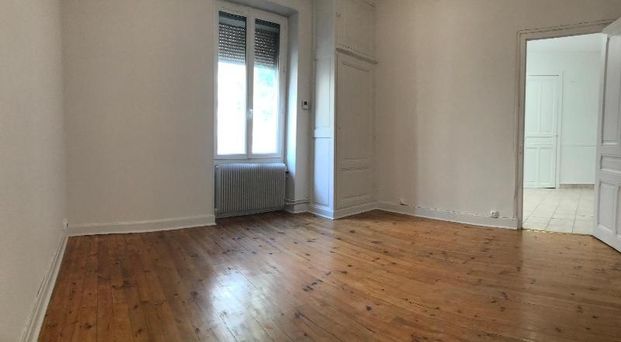 Location Appartement 3 pièces 59m² VILLEURBANNE 69100 - Photo 1