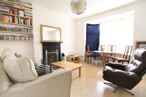 2 bedroom terraced house to rent - Photo 1